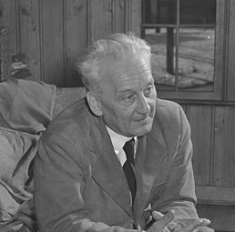 photo of Szent-Györgyi 